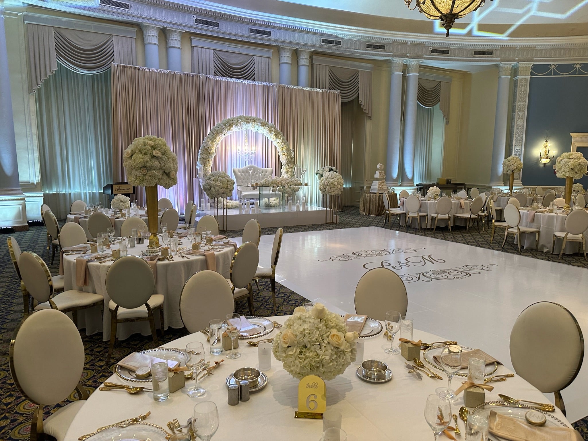Vases – Ottawa Wedding & Event Rentals